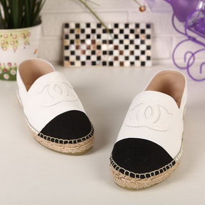 CHANEL Loafers Women--080